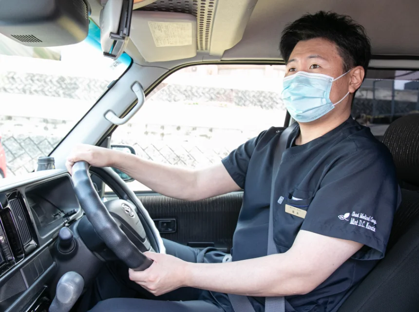 外来と変わらない歯科医療を訪問で