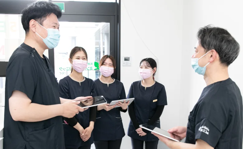 訪問診療でお伺いできるエリアは、原則として当院から半径16km圏内となっていますが、患者さまの状況によっては訪問できる場合もあります。